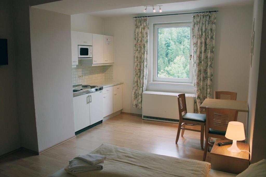 Hotel Hirschen Bad Gastein Chambre photo